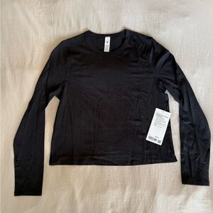 Lululemon Athletica Black Long Sleeve Shirt
